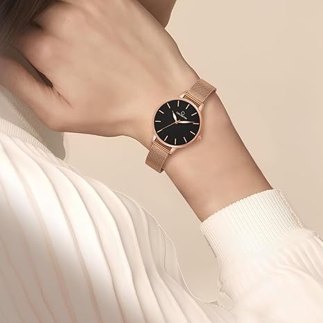 Carlington Big Dial Women’s Watch - Image 4